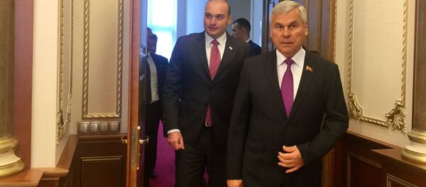 Старшыня Палаты прадстаўнікоў Нацыянальнага сходу Беларусі Уладзімір Андрэйчанка і прэм'ер Грузіі Мамука Бахтадзэ Старшыня Палаты прадстаўнікоў Нацыянальнага сходу Беларусі Уладзімір Андрэйчанка і прэм'ер Грузіі Мамука Бахтадзэ - Sputnik Беларусь