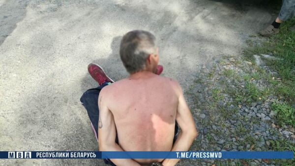 Мужчина угрожал топором своей сожительнице в Пружанском районе - Sputnik Беларусь