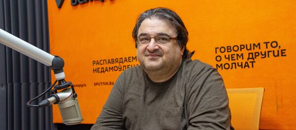 Снова в школу: переполненные классы и уход директоров ― мнение педагога Снова в школу: переполненные классы и уход директоров ― мнение педагога - Sputnik Беларусь