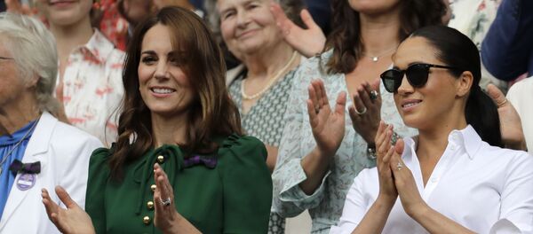 Кейт Миддлтон и Меган Маркл - Sputnik Беларусь