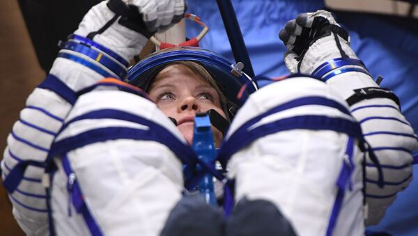Член основного экипажа МКС-58/59 астронавт НАСА Энн МакКлейн (США) - Sputnik Беларусь