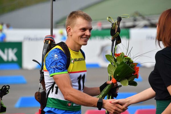 Белорусы не смогли завоевать медали в гонке преследования в Раубичах - Sputnik Беларусь