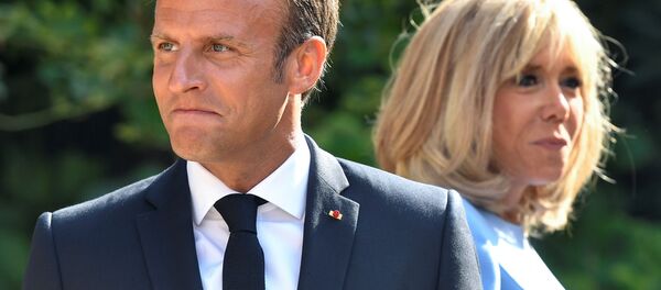 Президент Франции Эммануэль Макрон и его супруга Бриджит Макрон - Sputnik Беларусь