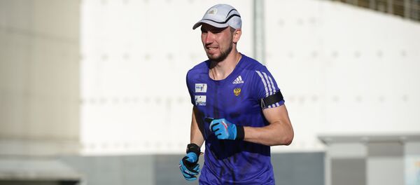 Спортсмен мужской национальной сборной России по биатлону Александр Логинов Спортсмен мужской национальной сборной России по биатлону Александр Логинов - Sputnik Беларусь