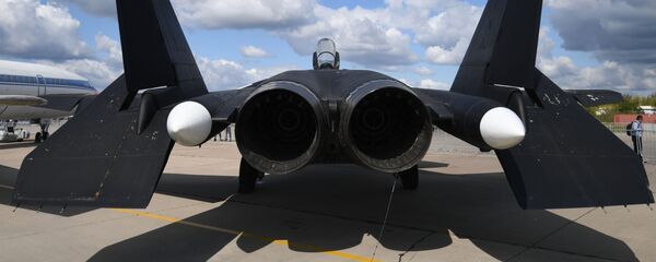 Экспериментальный российский перспективный палубный истребитель СУ-47 - Sputnik Беларусь