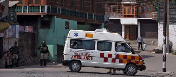 Машина скорой помощи в Индии, архивное фото - Sputnik Беларусь