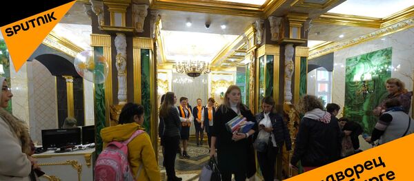 Школа-дворец Школа-дворец - Sputnik Беларусь