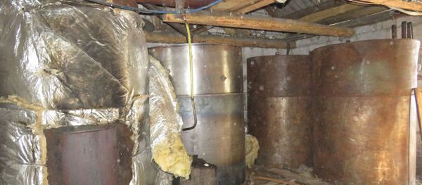 Огромный самогонный завод обнаружен вблизи Молодечно - Sputnik Беларусь