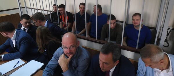Задержанные украинские моряки на заседании Лефортовского суда города Москвы - Sputnik Беларусь
