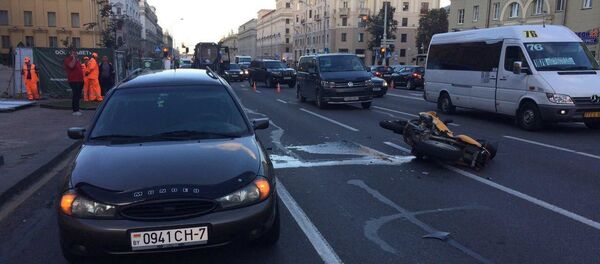 Авария с двумя машинам и мотоциклом в Минске - Sputnik Беларусь