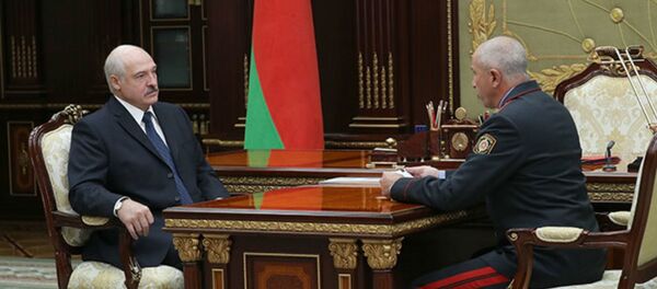 Президент Александр Лукашенко принял с докладом министра внутренних дел Юрия Караева - Sputnik Беларусь