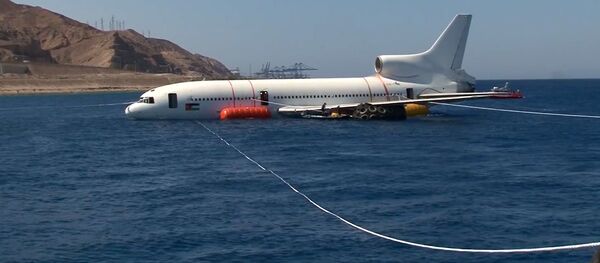 Затопленный самолет - Sputnik Беларусь