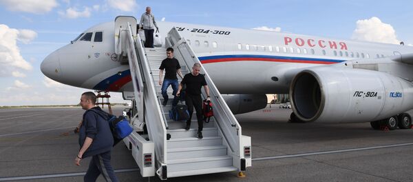 Участники договоренности об освобождении между Россией и Украиной прилетели в Москву - Sputnik Беларусь