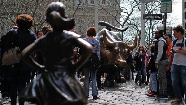 Статуя Атакующего быка в Нью-Йорке, архивное фото - Sputnik Беларусь