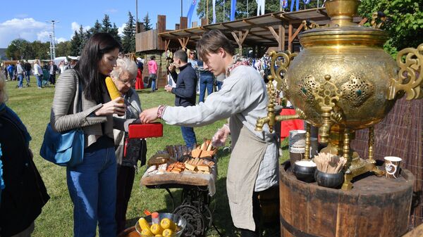 На площадке Минск Старажытны в День города - Sputnik Беларусь