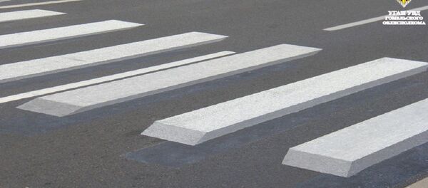 Оптическая иллюзия на дороге: необычный переход появился в Гомеле  - Sputnik Беларусь