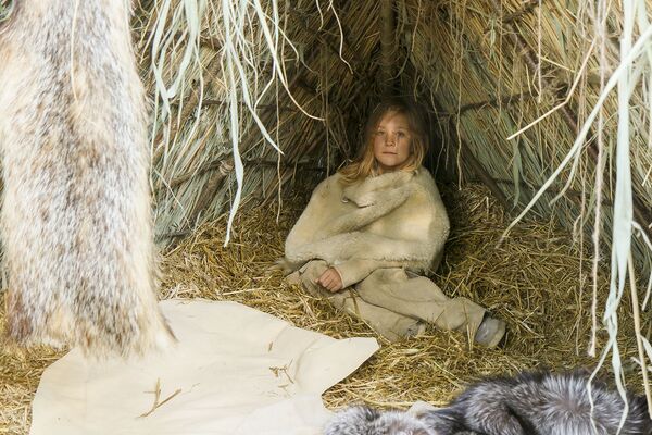 Фотафакт: як у цэнтры Мінска вандравалі праз стагоддзі  - Sputnik Беларусь