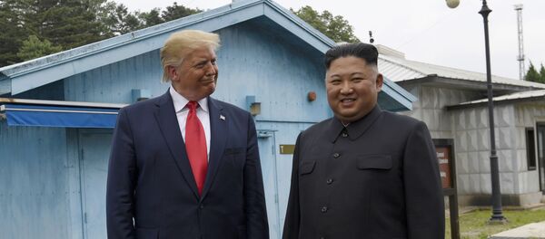 Дональд Трамп и Ким Чен Ын - Sputnik Беларусь