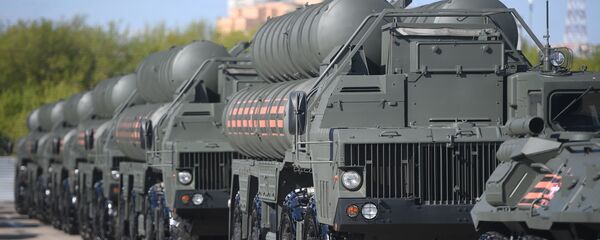Зенитные ракетные комплексы С-400 Триумф - Sputnik Беларусь
