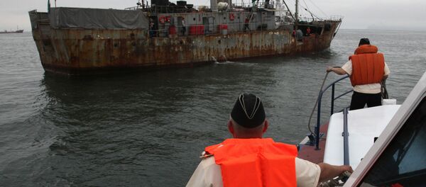 Приморские пограничники задержали иностранную шхуну - Sputnik Беларусь