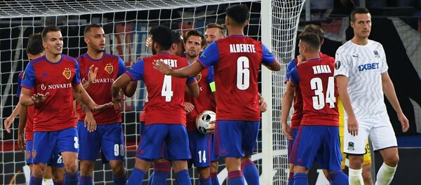 Игроки ФК Базель радуются забитому голу - Sputnik Беларусь