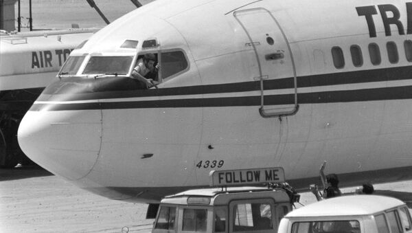 Самолет Trans World Airlines, захваченный в 1985 году - Sputnik Беларусь