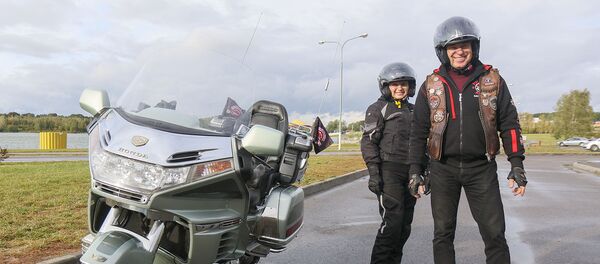 Семья Алешкевичей не мыслит свою жизнь без байка - Sputnik Беларусь