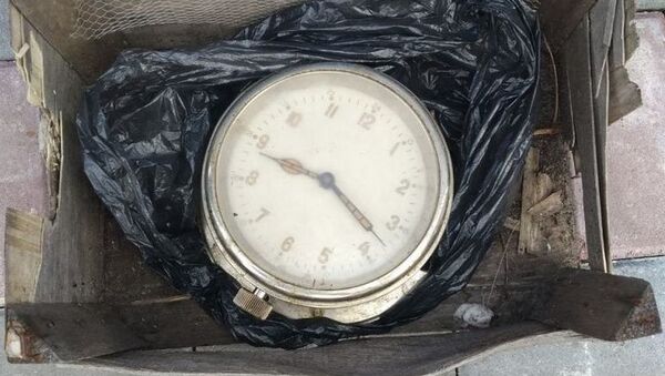 Гомельчанин нашел радиоактивные часы в сарае родственника - Sputnik Беларусь