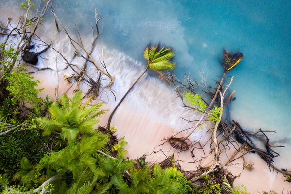 Снимок Tuvalu Beneath the Rising Tide I фотографа Sean Gallagher, получивший приз 2019 Changing Environments Prize в рамках конкурса - Sputnik Беларусь