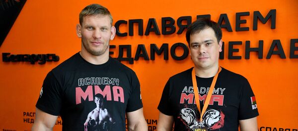 Беларускі баец ММА: трэба проста выйсці і адкалашмаціць гэтага француза Беларускі баец ММА: трэба проста выйсці і адкалашмаціць гэтага француза - Sputnik Беларусь