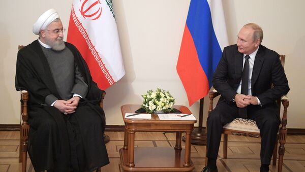 Президент РФ Владимир Путин и президент Исламской Республики Иран Хасан Роухани - Sputnik Беларусь