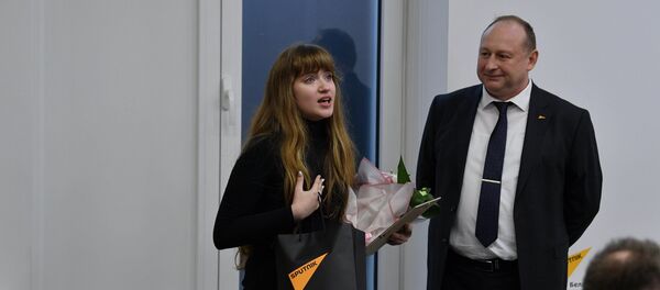 Эвелину Безсонову наградили в мультимедийном пресс-центре Sputnik Беларусь - Sputnik Беларусь