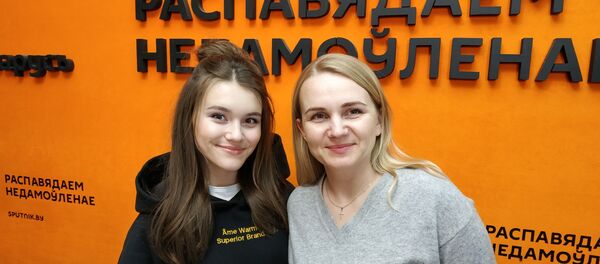 Ліза Міснікава: перад Еўрабачаннем дайсці да школы пакуль не вельмі атрымліваецца Ліза Міснікава: перад Еўрабачаннем дайсці да школы пакуль не вельмі атрымліваецца - Sputnik Беларусь