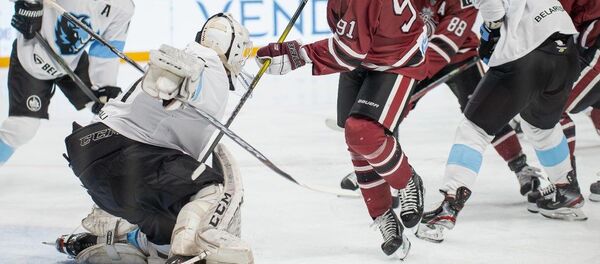 Матч КХЛ между минским и рижским Динамо - Sputnik Беларусь