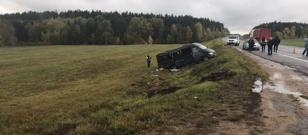 Опубликованы кадры с места ДТП с маршруткой под Ошмянами  - Sputnik Беларусь