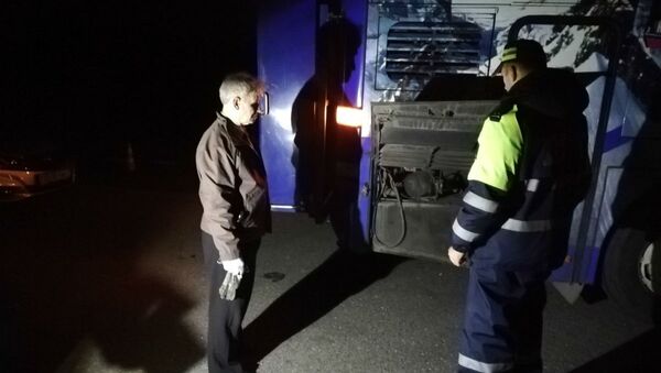 Хоккеисты из Риги застряли под Витебском из-за сломанного автобуса - Sputnik Беларусь