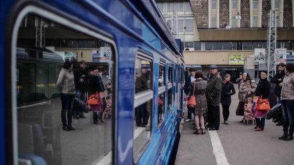 Пассажиры на вокзале - Sputnik Беларусь