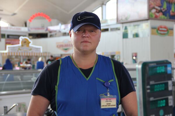 Домашние копчености и арахисовая паста: что еще вы не знали про Комаровку - Sputnik Беларусь