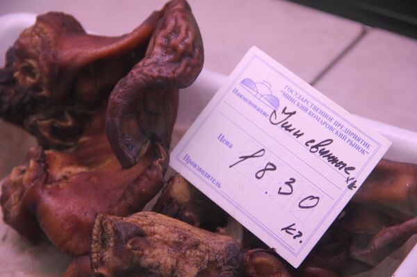 Домашние копчености и арахисовая паста: что еще вы не знали про Комаровку - Sputnik Беларусь