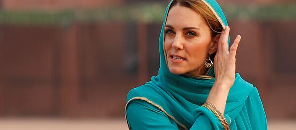 Герцогиня Кембриджская Кейт Миддлтон во время визита в Пакистан - Sputnik Беларусь