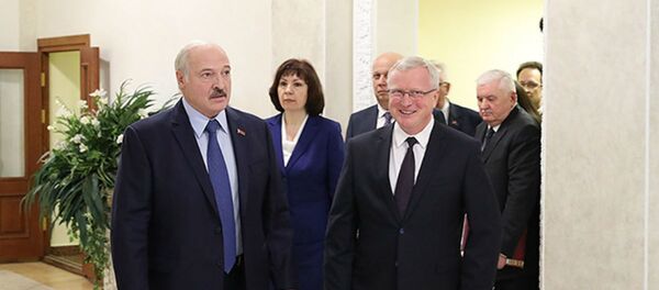 Лукашэнка распавёў пра свае патрабаванні да кіраўнікоў Лукашэнка распавёў пра свае патрабаванні да кіраўнікоў - Sputnik Беларусь