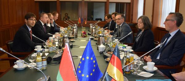 Глава МИД Беларуси Владимир Макей во время рабочего визита в Германию - Sputnik Беларусь