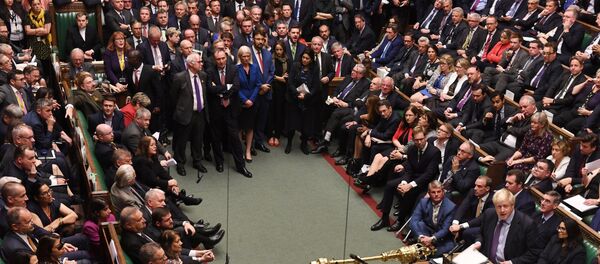 Премьер-министр Великобритании Борис Джонсон выступает в Палате общин в Лондоне 22 октября 2019 года - Sputnik Беларусь