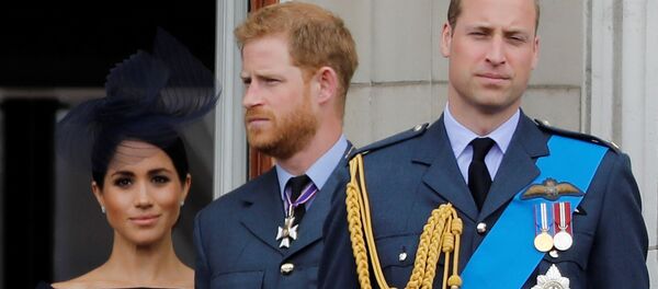 Меган Маркл, принц Гарри и принц Уильям - Sputnik Беларусь