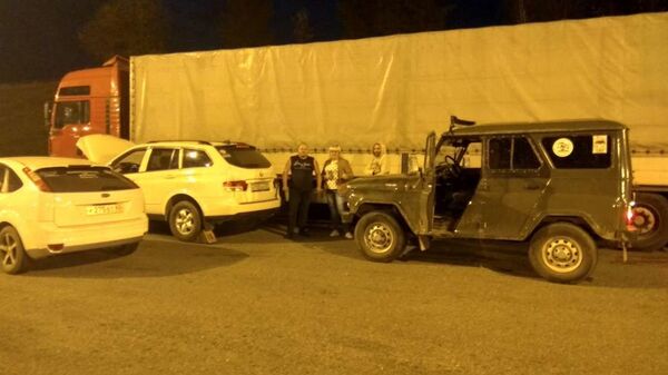 Своих не бросаем: как смоленские автомобилисты помогли белорусу - Sputnik Беларусь