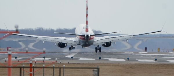 Boeing 737 MAX 8 в Национальном аэропорту Вашингтона - Sputnik Беларусь