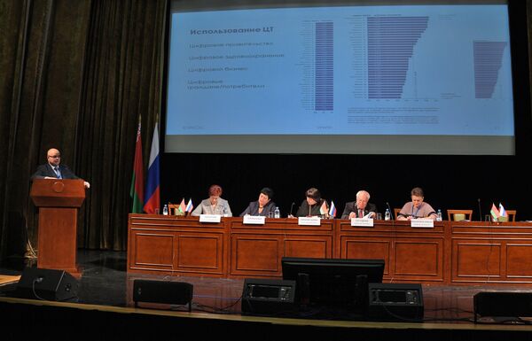  Культурное сотрудничество обсуждают в Минске парламентарии Беларуси и России - Sputnik Беларусь