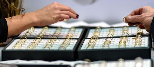 Кольца в ювелирном магазине - Sputnik Беларусь