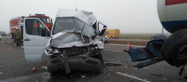 Маршрутка попала в ДТП в Пуховичском районе - Sputnik Беларусь