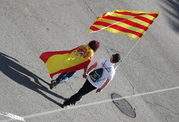 Акция в поддержку единства Испании в Барселоне - Sputnik Беларусь
